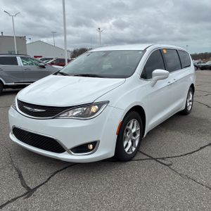 CHRYSLER PACIFICA TOURING - 1