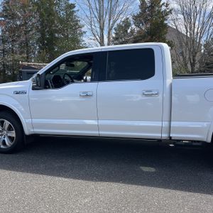 FORD F-150 PLATINUM - 4
