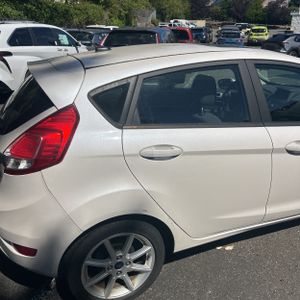 2016 FORD FIESTA SE 照片 9