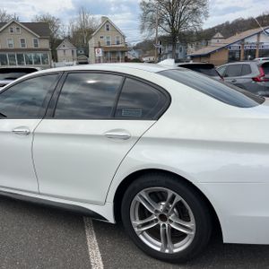 BMW 528I XDRIVE - 6