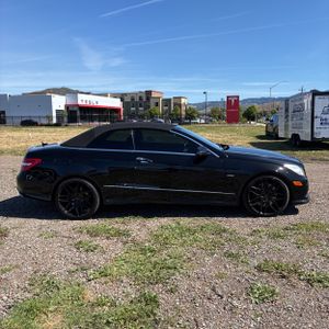 MERCEDES-BENZ E-CLASS - 10