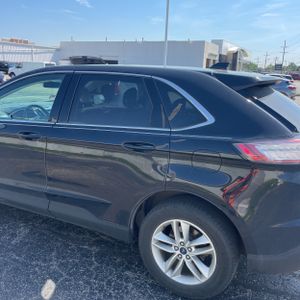 FORD EDGE SEL - 6