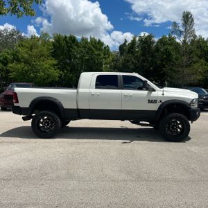 صورة 10 لـ 2016 RAM 2500 LARAMIE