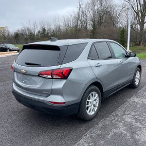CHEVROLET EQUINOX LS - 8