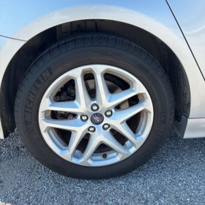 2013 FORD FUSION SE — миниатюра 19