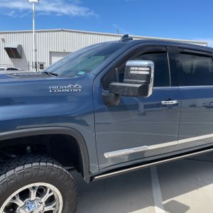 CHEVROLET SILVERADO 2500HD HIGH COUNTRY - 2