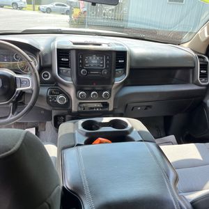2019 RAM 1500 BIG HORN — миниатюра 36