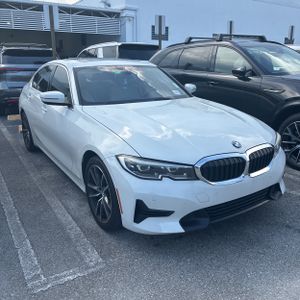 صورة 8 لـ 2021 BMW 3 SERIES 330I