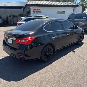 2018 Nissan SENTRA S — фото 8