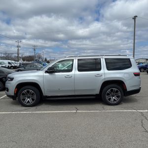 JEEP WAGONEER SERIES II - 3