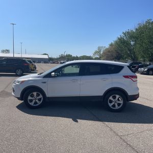 FORD ESCAPE SE - 3