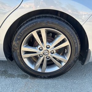 2017 Hyundai ELANTRA SE 缩略图 18