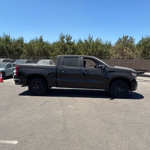 صورة 10 لـ 2023 Chevrolet SILVERADO 1500 RST