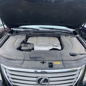 2011 Lexus LX 570 BASE 照片 35