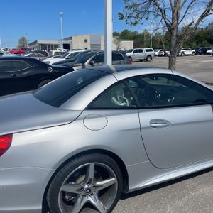 MERCEDES-BENZ SL - 9