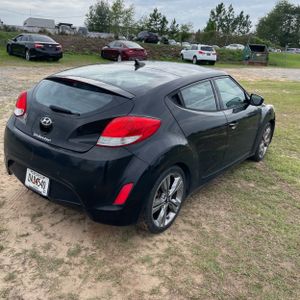 صورة 8 لـ 2016 Hyundai VELOSTER BASE