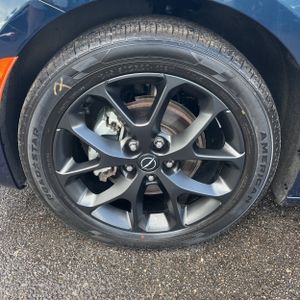2025 Chrysler PACIFICA LIMITED 缩略图 17