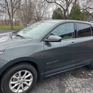 CHEVROLET EQUINOX LT - 2