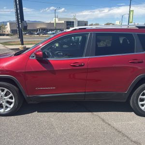 JEEP CHEROKEE LATITUDE - 4