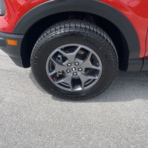 2024 FORD BRONCO SPORT BADLANDS thumbnail 17