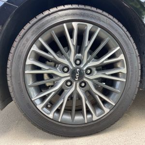 صورة مصغرة 17 لـ 2024 KIA FORTE GT-LINE