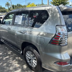 2021 Lexus GX 460 BASE photo 6
