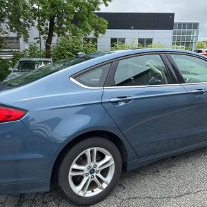 FORD FUSION SE - 9