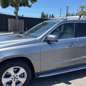 2017 Mercedes-BENZ GLS — фото 2
