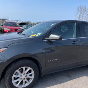 CHEVROLET EQUINOX LT - 2