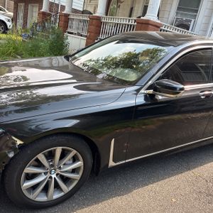 2020 BMW 740I XDRIVE 照片 2