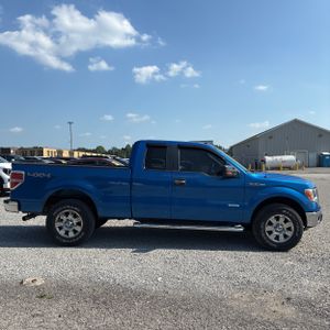 2012 FORD F-150 XLT photo 10