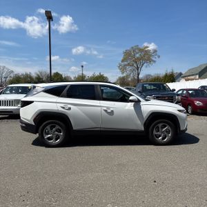 HYUNDAI TUCSON SEL - 10