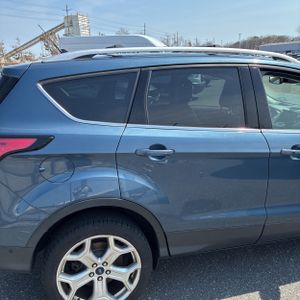 FORD ESCAPE TITANIUM - 9