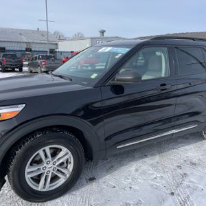 FORD EXPLORER XLT - 2
