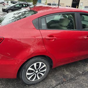 2017 KIA RIO LX — фото 8