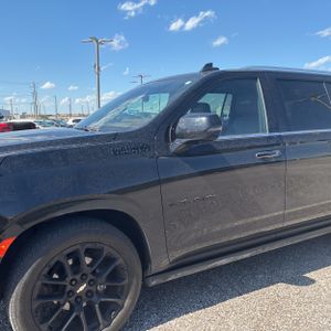 CHEVROLET SUBURBAN HIGH COUNTRY - 2