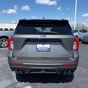 FORD EXPLORER ST - 7