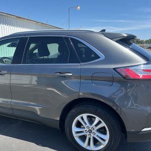 FORD EDGE SEL - 6