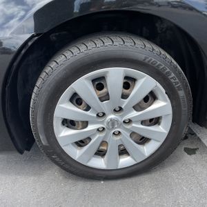 2017 Nissan SENTRA SV — миниатюра 17