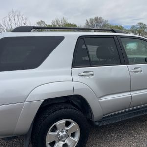 TOYOTA 4RUNNER - 9