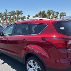 صورة 6 لـ 2019 FORD ESCAPE TITANIUM