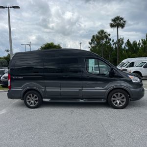 FORD TRANSIT 150 - 10