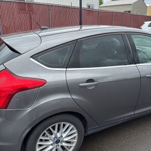 FORD FOCUS TITANIUM - 9
