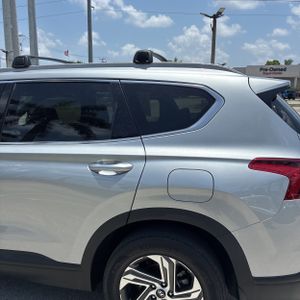 صورة 6 لـ 2023 Hyundai SANTA FE SEL
