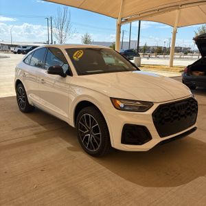 صورة 12 لـ 2022 AUDI SQ5 SPORTBACK PREMIUM PLUS