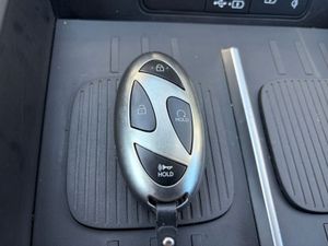 2025 Hyundai SANTA FE SEL 照片 16