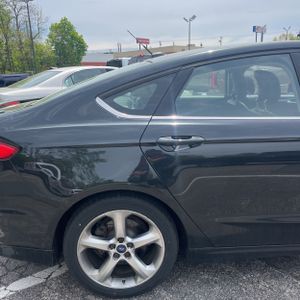FORD FUSION SE - 9