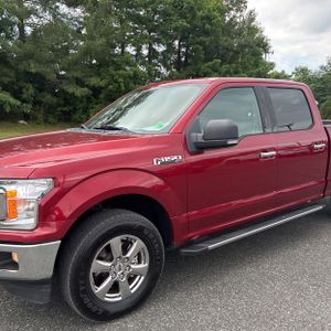 FORD F-150 XLT - 2