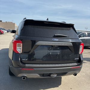 FORD EXPLORER XLT - 7