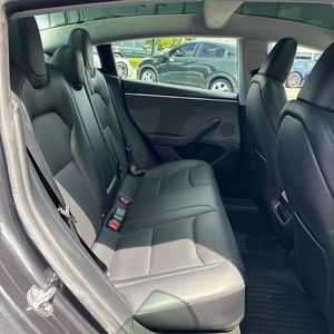صورة مصغرة 34 لـ 2025 Tesla MODEL 3 LONG RANGE